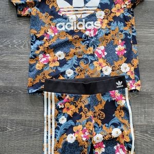 Adidas x HER STUDIO LONDON Shorts & TShirt Floral